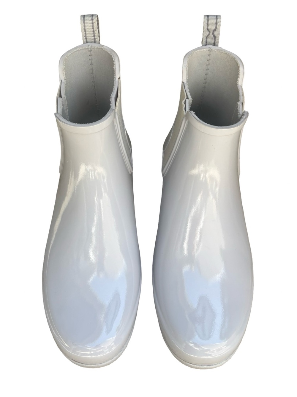 Hunter Light Dove Gray Gloss Chelsea Rain Ankle Boots